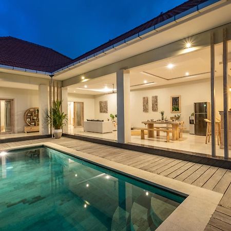 ☆ Villa Larissa ☆ Seminyak 2Br Pool Kuta Petitenget المظهر الخارجي الصورة