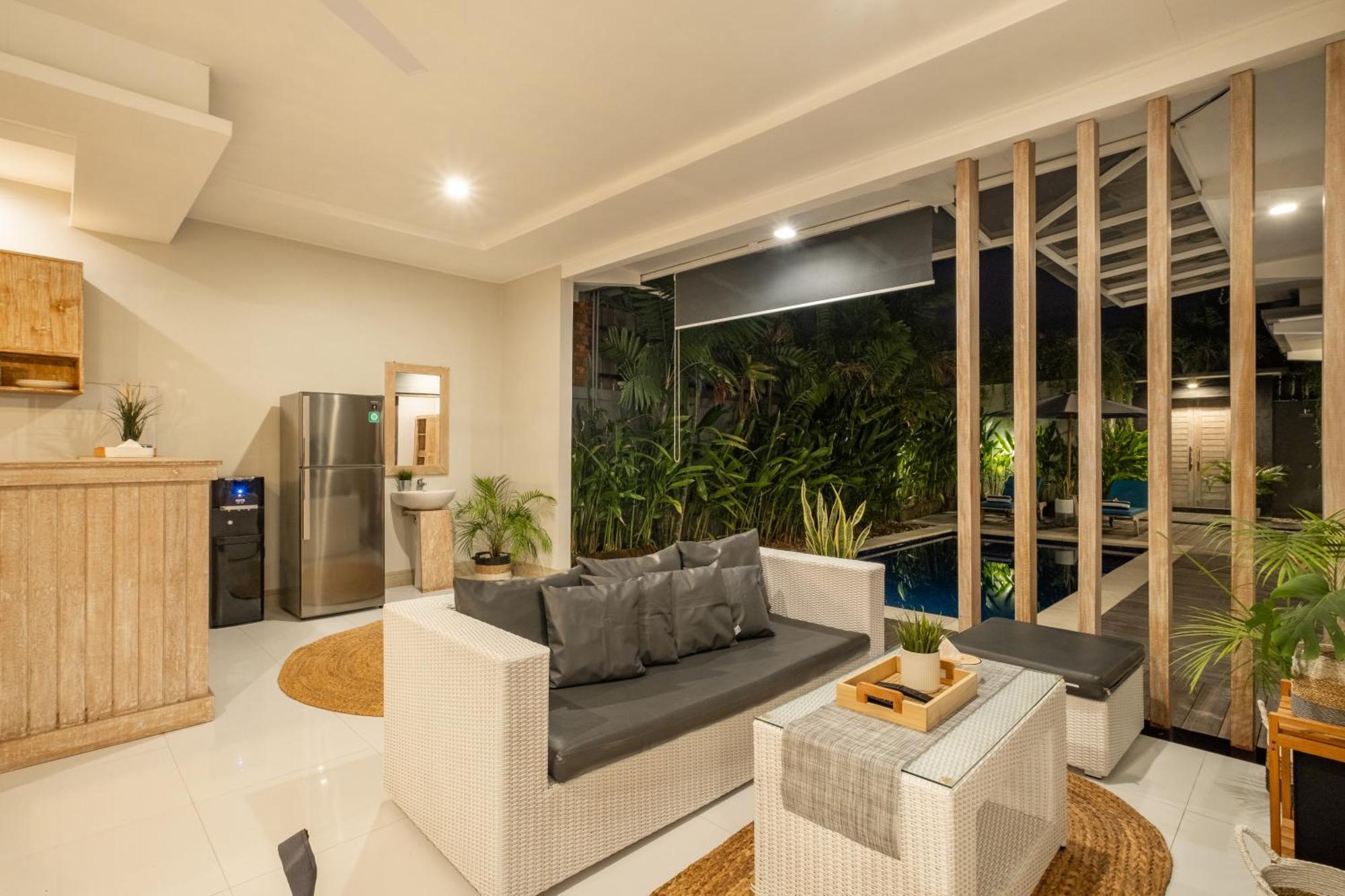 ☆ Villa Larissa ☆ Seminyak 2Br Pool Kuta Petitenget الغرفة الصورة